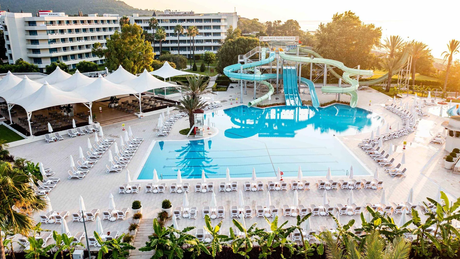 aqua-pool-bar-2