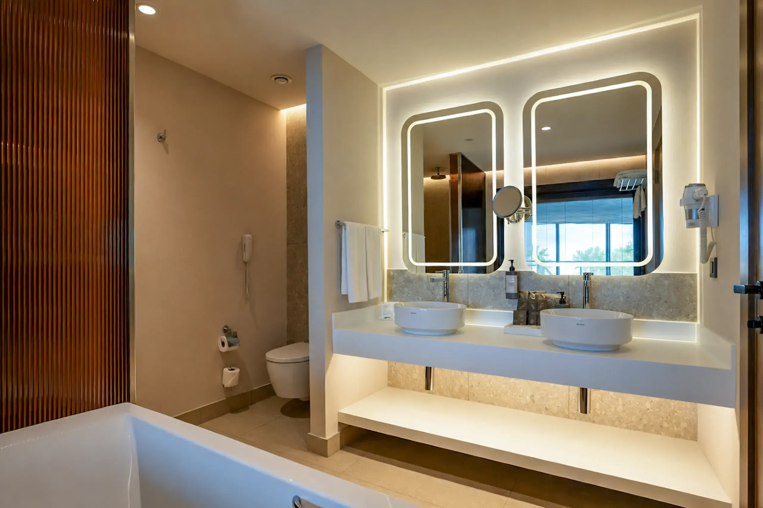 park bina honeymoon suite jakuzili (7)